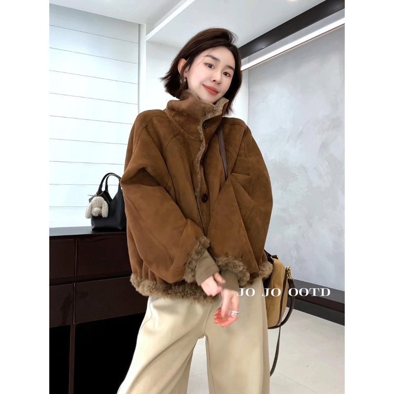 Nine Nine Nine | 【Zongyu Warm Velvet】Suede Faux Fur Integrated Stand Collar Short Coat C8430