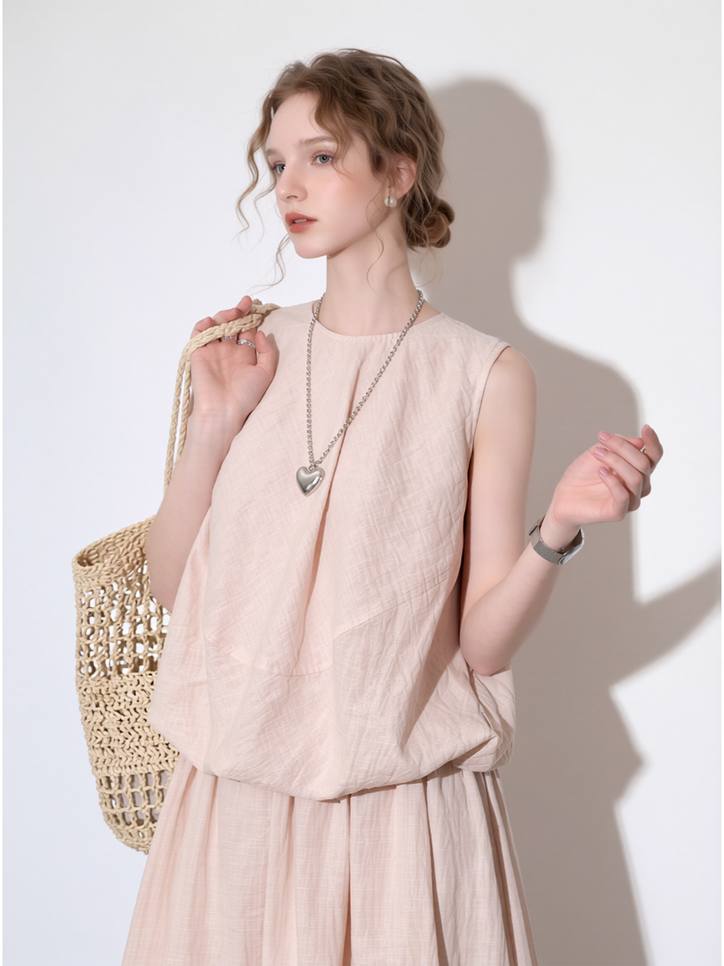 Pink Tencel Round Neck Sleeveless Suit for Women 2026 Summer New French Gentle Style Niche Design Two-piece Set