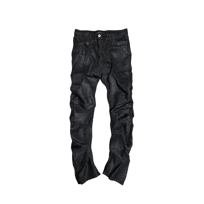Cindervein Round-Hole Rivet Curved Hem Waxed Washed Whiskered Vintage-Style Interlock Denim Jeans