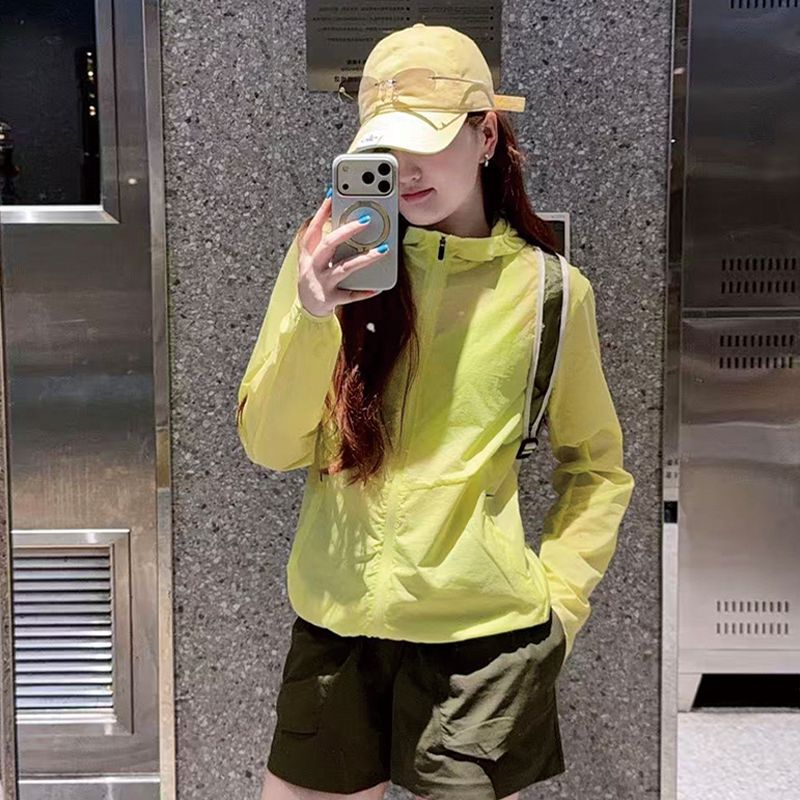 Lightweight Sun Protection Clothing for Couples, Summer Ice-Feel Thin Style, Slimming and Versatile Yoga Jacket 5361
