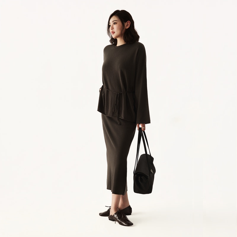 Lyeea French-Style Relaxed Set for Women, Autumn Wool Sweater, Knitted T-Shirt, Elegant Skirt, Home and Commuting Set Lyeea French-Style Relaxed Set for Women, Autumn Wool Sweater, Knitted T-Shirt, Elegant Skirt, Home and Commuting Set