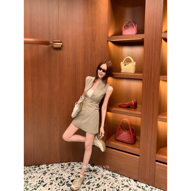 Wenwan【Urban Light Sports】Elegant Side Ruched Waist Zipper Stand Collar Sleeveless Dress