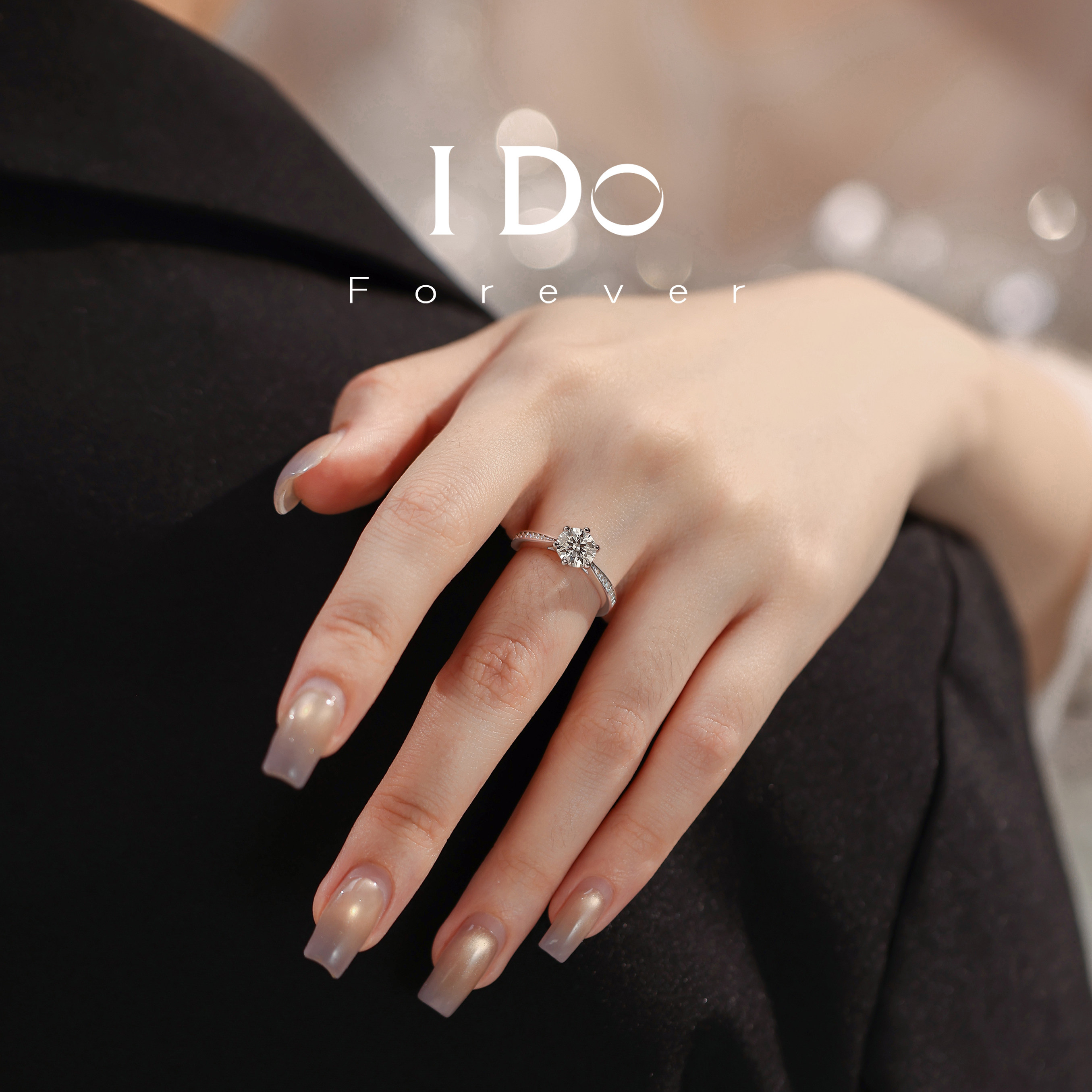 I DO Forever cultivates a one carat artificial diamond ring with six claws for women's proposal