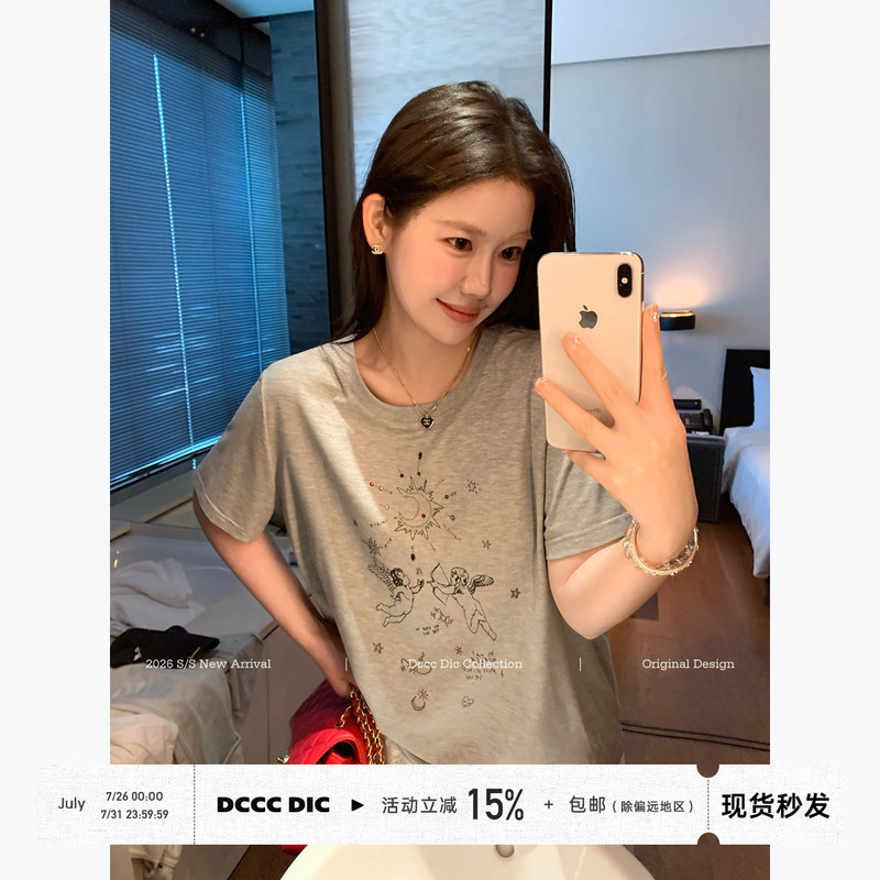 Dcccdic Chen Dian Dian's Heavy-Duty Korean-Style Design T-Shirt with Rhinestones, Summer Lightweight Casual Short-Sleeve Top