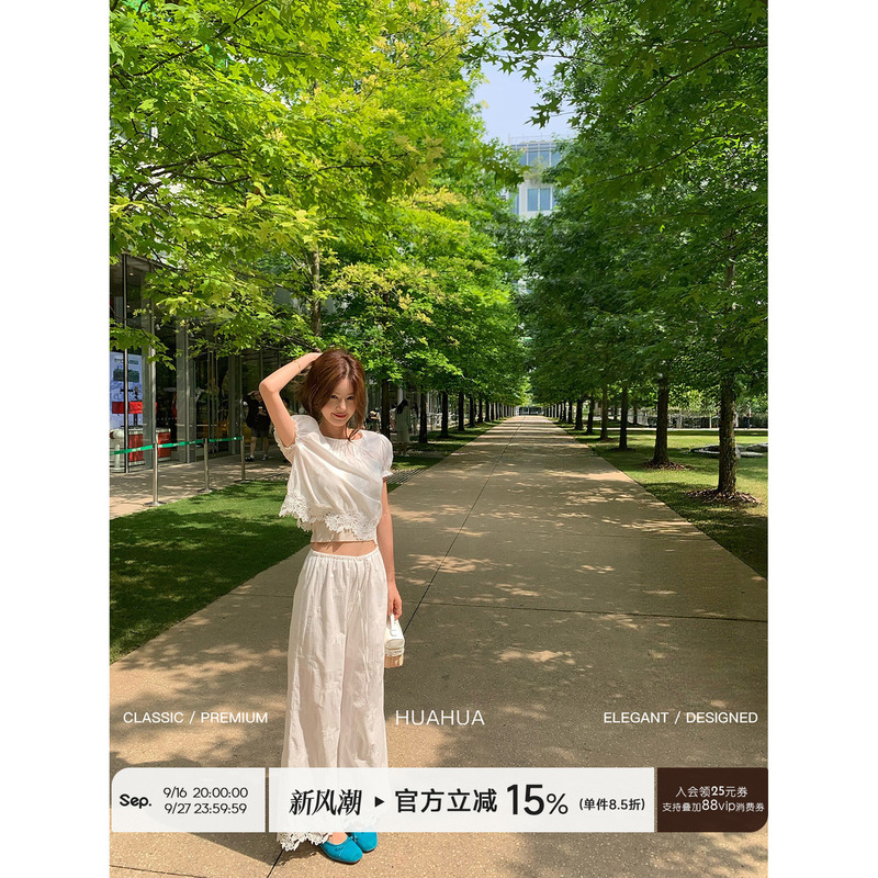 【Flower】A Perfect Addition~ 100% Cotton Korean-Style Heavy-Duty Set with Lace Splicing Puff Sleeve Top + Wide-Leg Pants 【Flower】A Perfect Addition~ 100% Cotton Korean-Style Heavy-Duty Set with Lace Splicing Puff Sleeve Top + Wide-Leg Pants