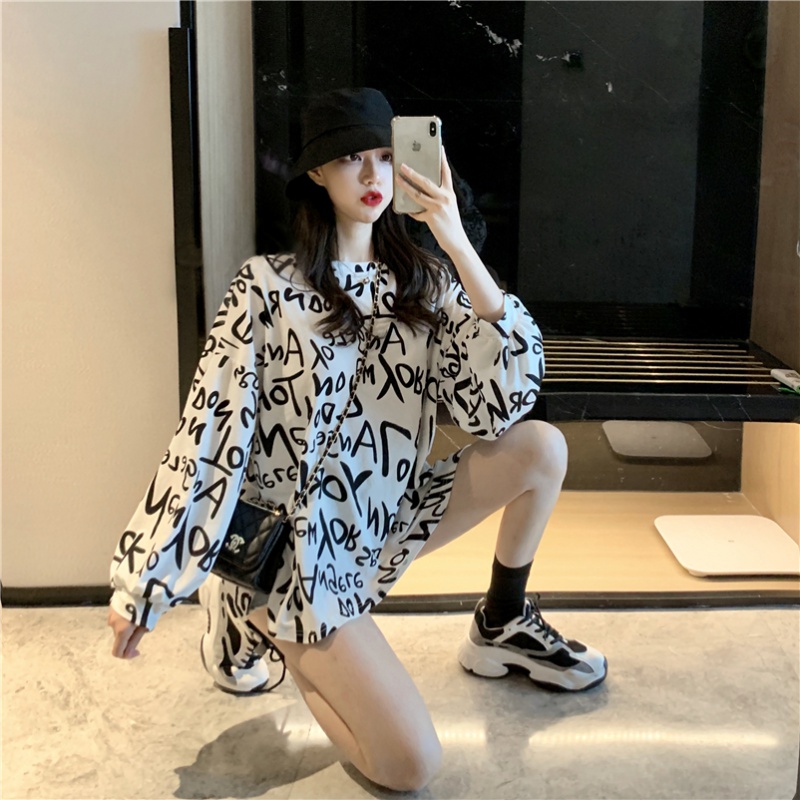 Tide brand net red letter printing thick cotton T female 2021 autumn and winter New Fashion wild loose long coat women