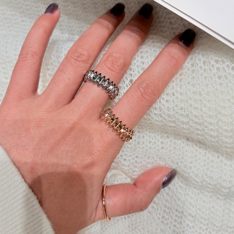 High-End 18K Rose Gold Nail-Turning Bullet Ring with Rivet Design, New Style, Unique Ring, Light Luxury, Niche High-End 18K Rose Gold Nail-Turning Bullet Ring with Rivet Design, New Style, Unique Ring, Light Luxury, Niche