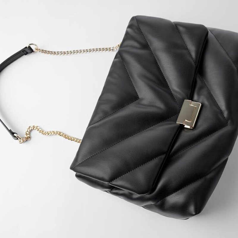Z Women's Bag 2023 New Fashion White Oversized Autumn and Winter Soft Leather Black Large Capacity Single Shoulder Quilted Large Bag