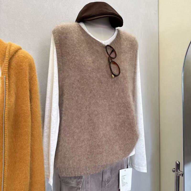 8002 Early Autumn Benefit Seamless Integrated Cashmere Brushed Vest (Bust Elastic Length 58) 8.19 8002 Early Autumn Benefit Seamless Integrated Cashmere Brushed Vest (Bust Elastic Length 58) 8.19