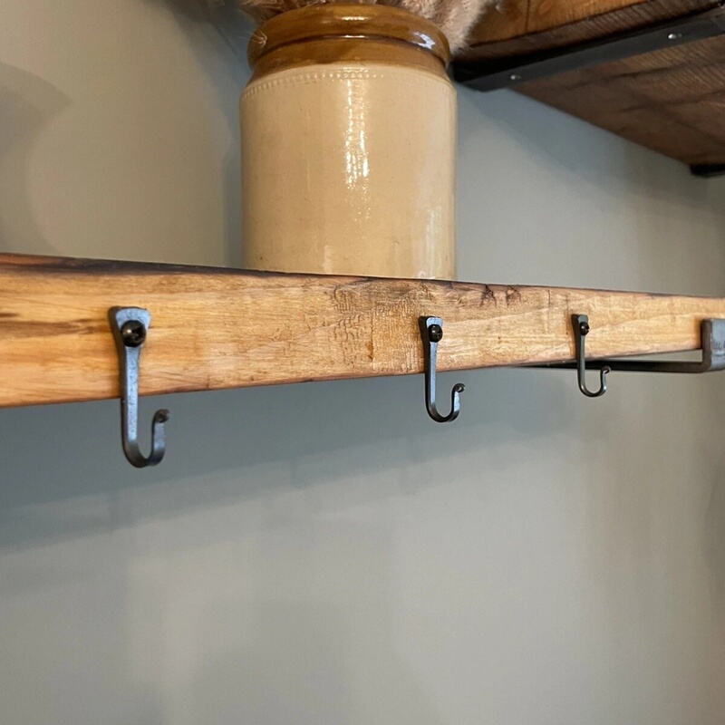 Blacksmith's Hand-Forged Exquisite Small Iron Hook for Guesthouse Home Decor, Shelf Storage, Key Hanging Hook