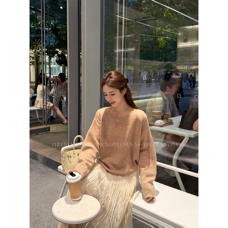 Vézhi Chen Floating Light and Shadow Soft and Lazy Style Loose and Versatile Long-Sleeve Knitted Sweater Vzdz8605