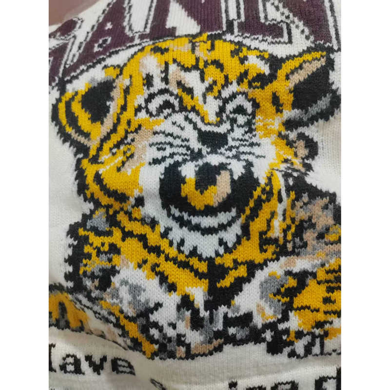 Cartoon Tiger Pattern Knitted Crew Neck Sweater