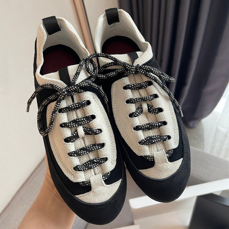 【Lu Du Yao】2026 New Style Chanel-Inspired Color-Block Panda Shoes Women's Casual German Training Shoes Sports Chunky Shoes 【Lu Du Yao】2026 New Style Chanel-Inspired Color-Block Panda Shoes Women's Casual German Training Shoes Sports Chunky Shoes