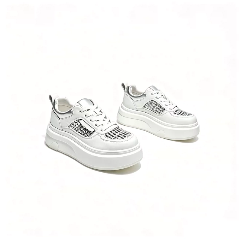 【Leather Surface + Ultra-Light Sole】【Thousand Lanterns and Snow】Casual, Fashionable, Comfortable, Height-Increasing, Breathable White Sneakers - Fish Girl