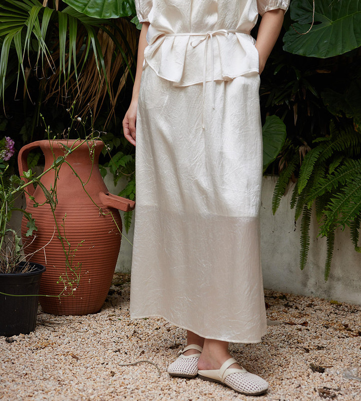 【Good News for Slightly Plump Sisters】In Stock at the Warehouse! Textured and Stylish Casual Skirt~25S000607Bq