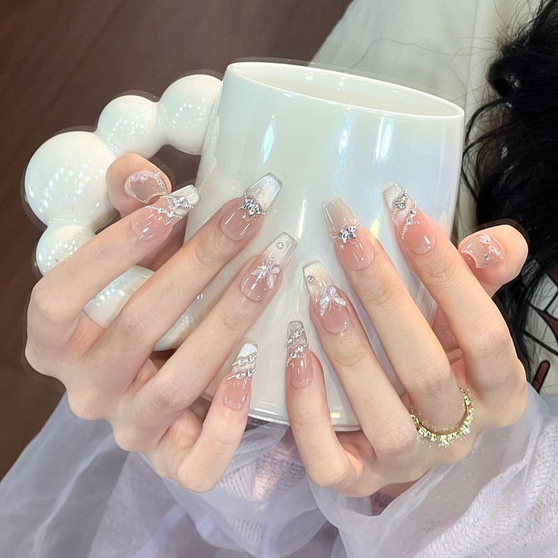 Explosive Cat Eye Handmade Wearable Nails Medium Length Ice Transparent Nude Color High-End Nail Art 2026 New Wedding Bride Nail Stickers Explosive Cat Eye Handmade Wearable Nails Medium Length Ice Transparent Nude Color High-End Nail Art 2026 New Wedding Bride Nail Stickers