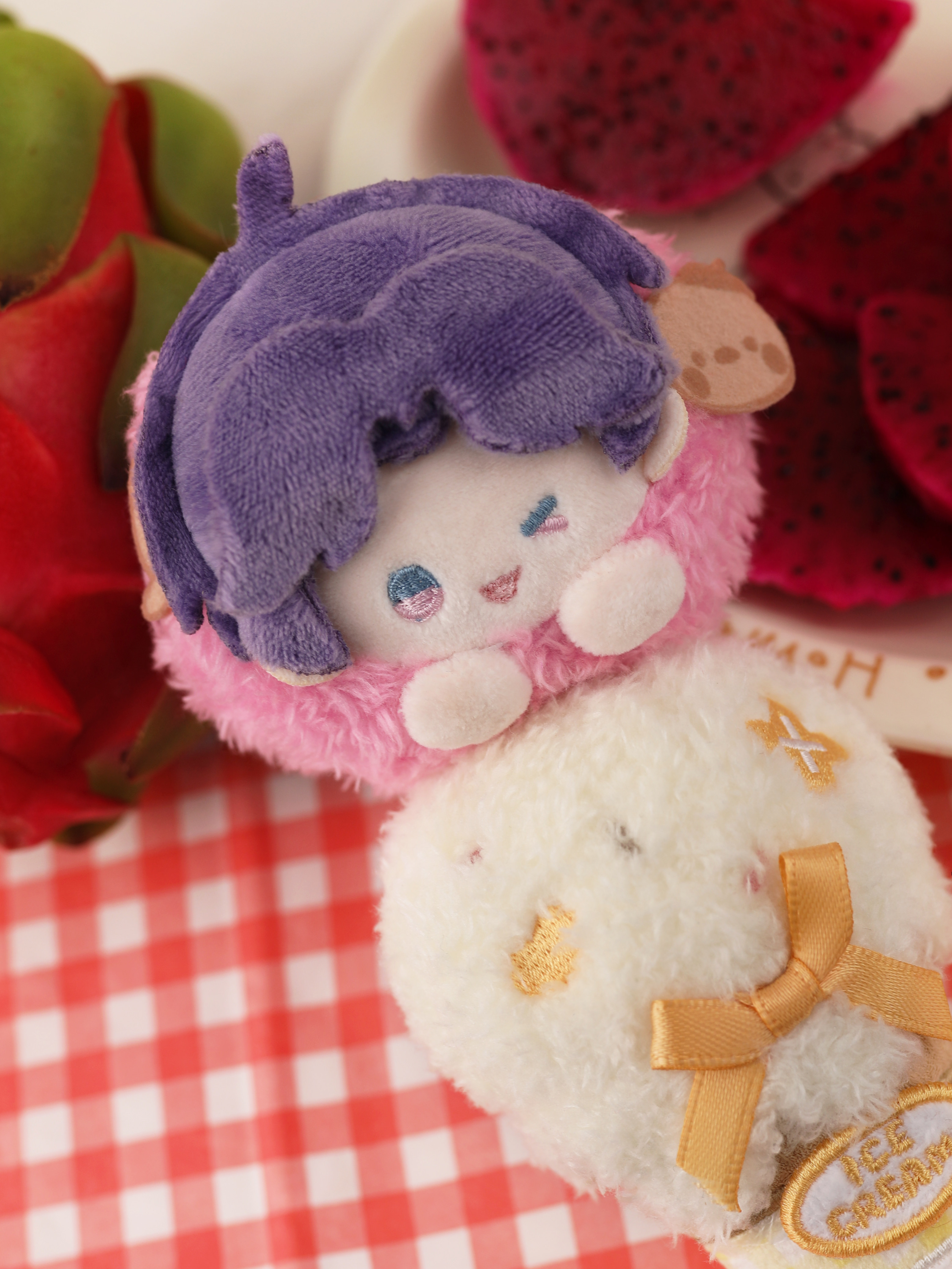 Love and Deepspace Fan-Made Magnetic Ice Cream Plush Charms