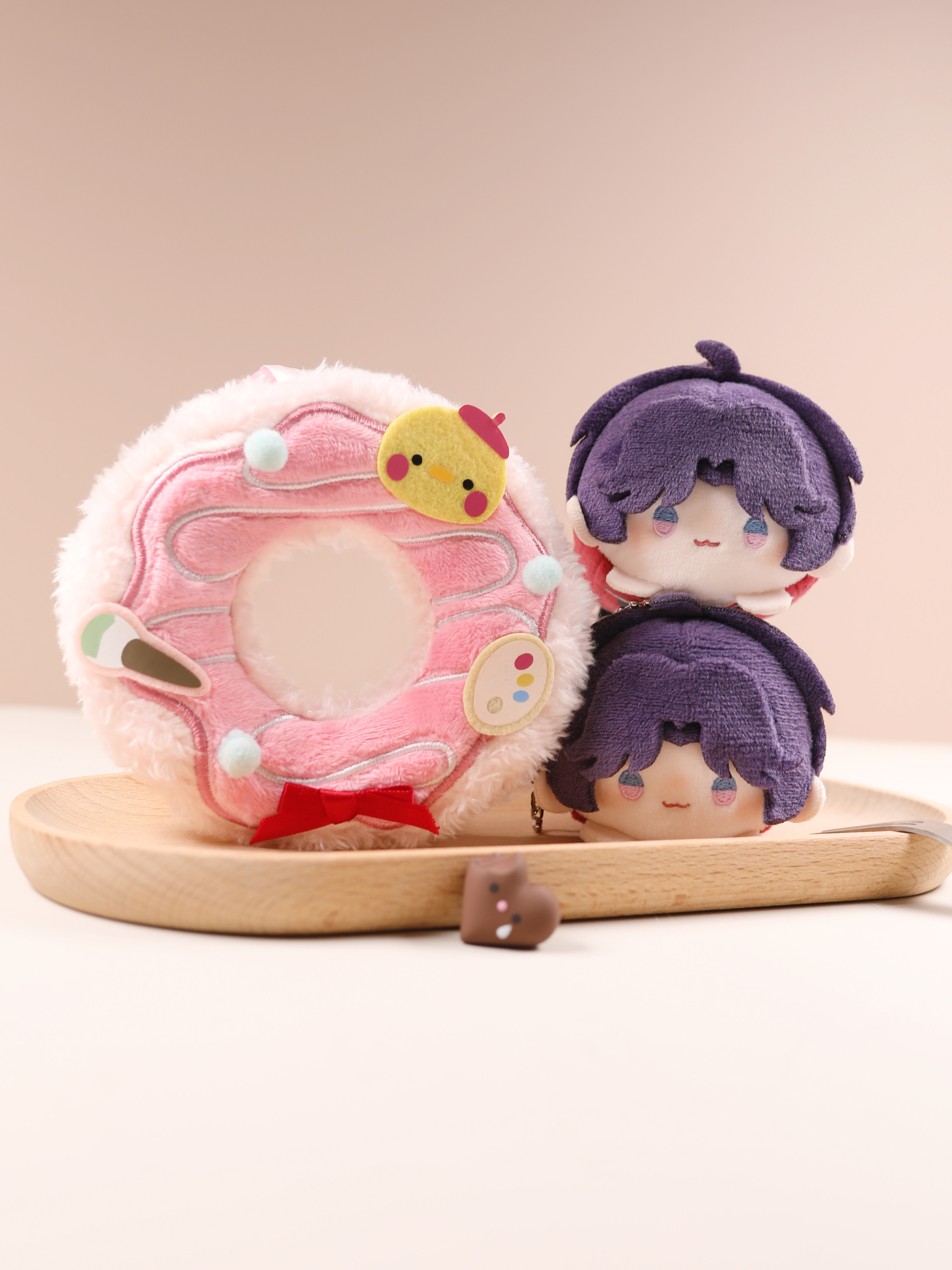 Love and Deepspace Fan-Made Donut Crawl Plush Doll Charms