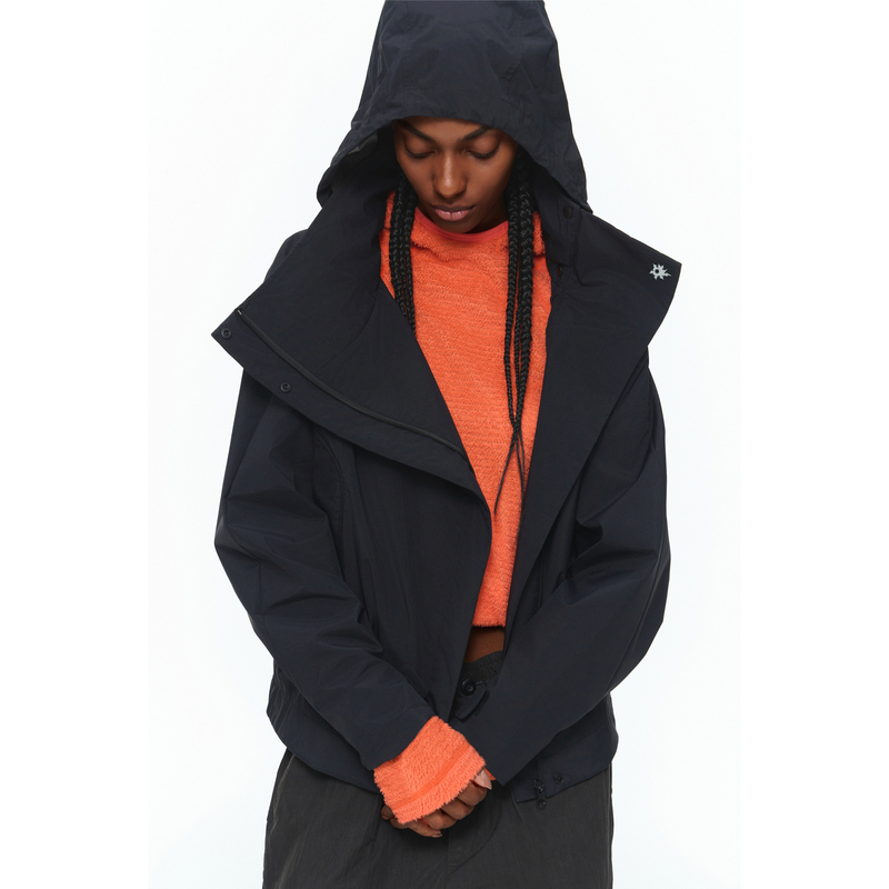 Xinadu Diagonal Placket Windproof and Water-Resistant Hidden Hooded Outdoor Jacket Functional Coat for Men and Women Xinadu Diagonal Placket Windproof and Water-Resistant Hidden Hooded Outdoor Jacket Functional Coat for Men and Women