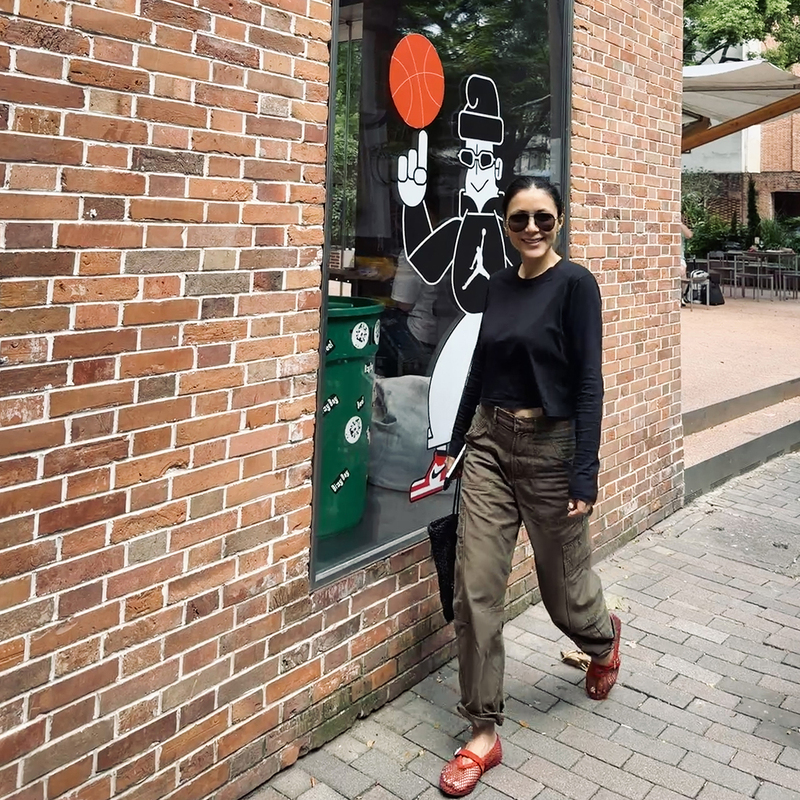 Tang Town LAOSHU Create a Cool and Stylish Street Look with These Multi-Pocket Cargo Pants Casual Trousers Tang Town LAOSHU Create a Cool and Stylish Street Look with These Multi-Pocket Cargo Pants Casual Trousers