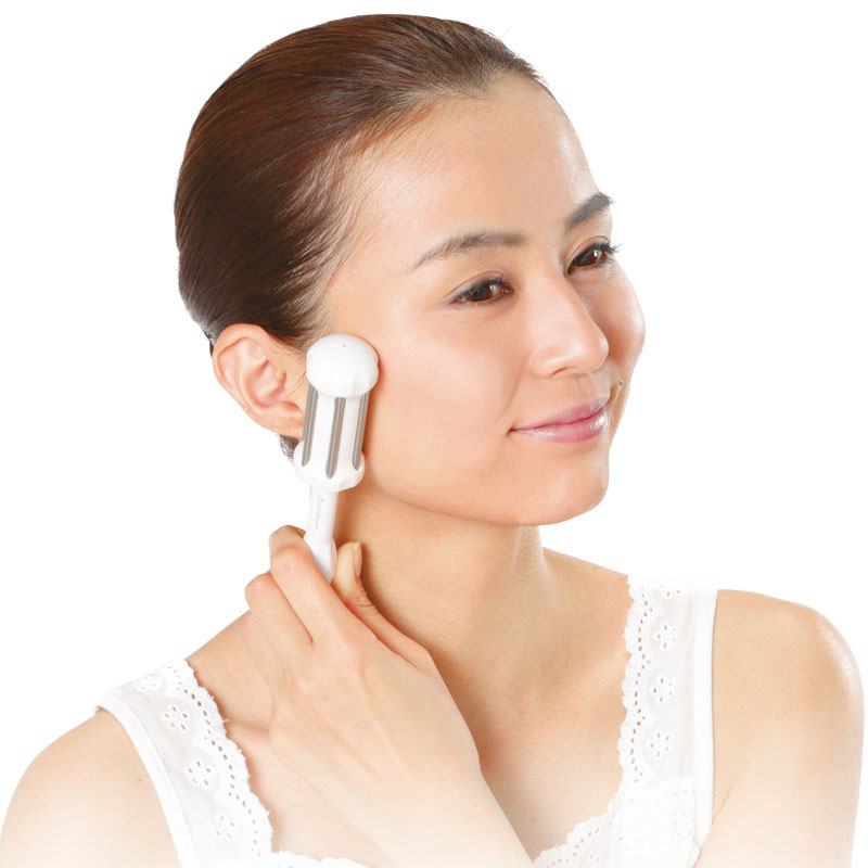 Phiten law rattan Japan imported titanium rolling magnetic gold silica beauty massage stick