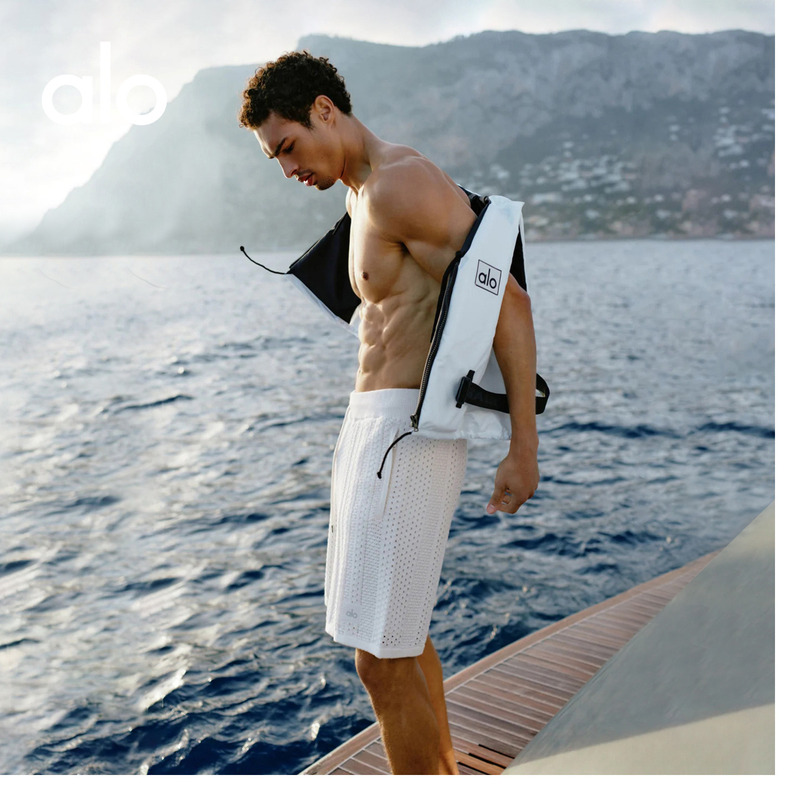 Alo｜Men's Coastline Loose Casual Hollow Knit Drawstring Shorts 7 Inches