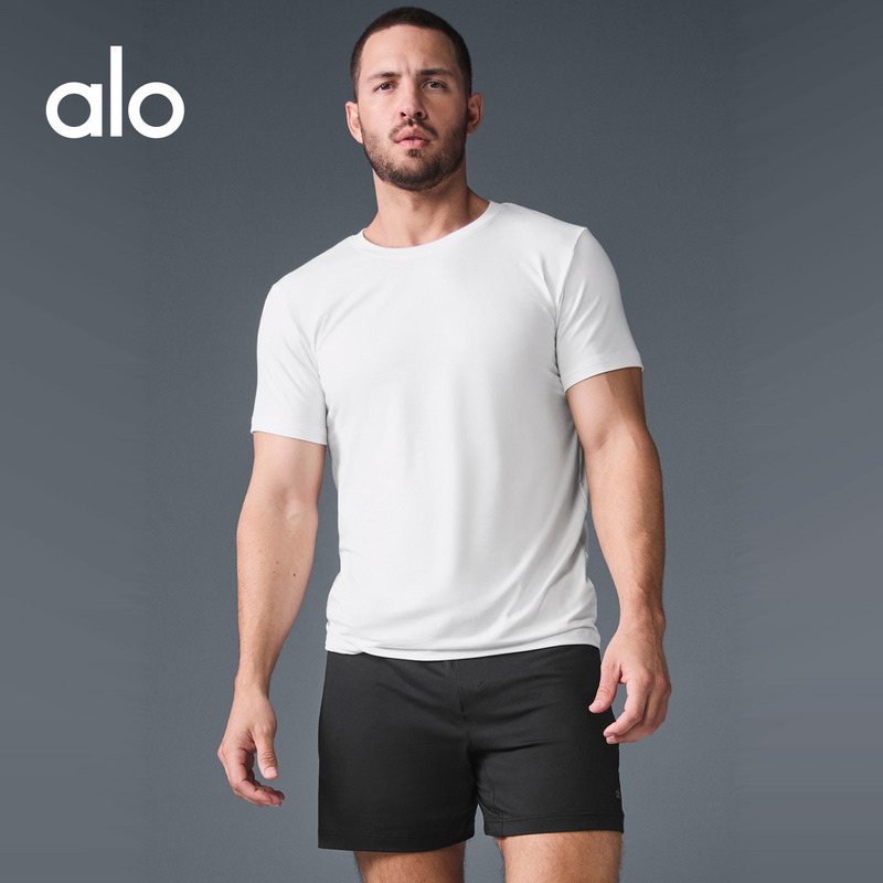Alo｜Men's Conquer Reform Sports Training Yoga Crew Neck Short Sleeve T-Shirt