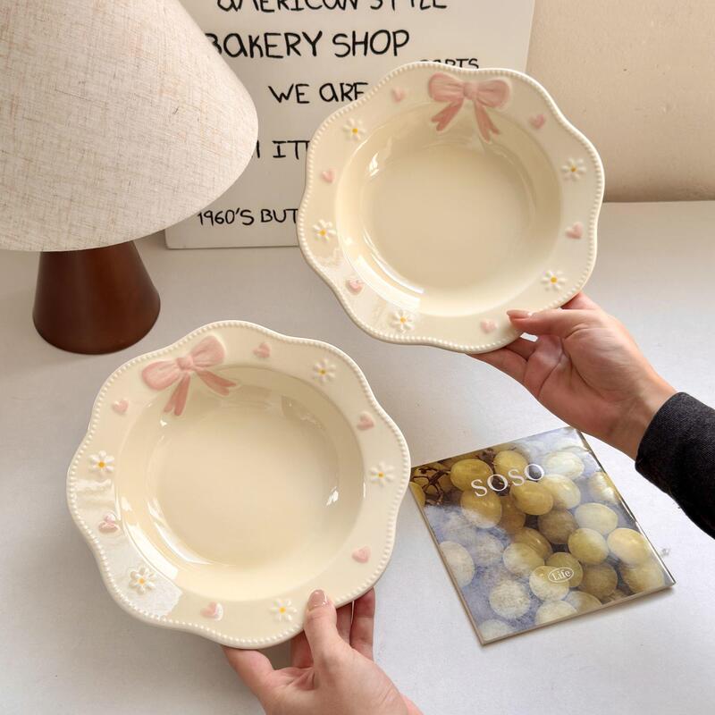 High-Appearance Value Instagram-Style Embossed Bow Ceramic Underglaze Color Plate for Home Use, Pasta Plate, Fruit Plate, Deep Plate Tableware High-Appearance Value Instagram-Style Embossed Bow Ceramic Underglaze Color Plate for Home Use, Pasta Plate, Fruit Plate, Deep Plate Tableware