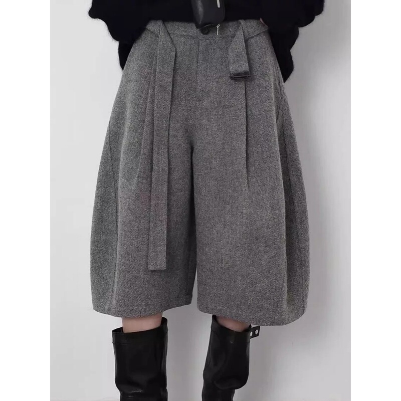 Ormior Fashionable and Elegant Floral Pants, Woolen Cropped Pants for Women, Autumn and Winter Design, Straight-Leg Slimming Eight-Point Pants Ormior Fashionable and Elegant Floral Pants, Woolen Cropped Pants for Women, Autumn and Winter Design, Straight-Leg Slimming Eight-Point Pants
