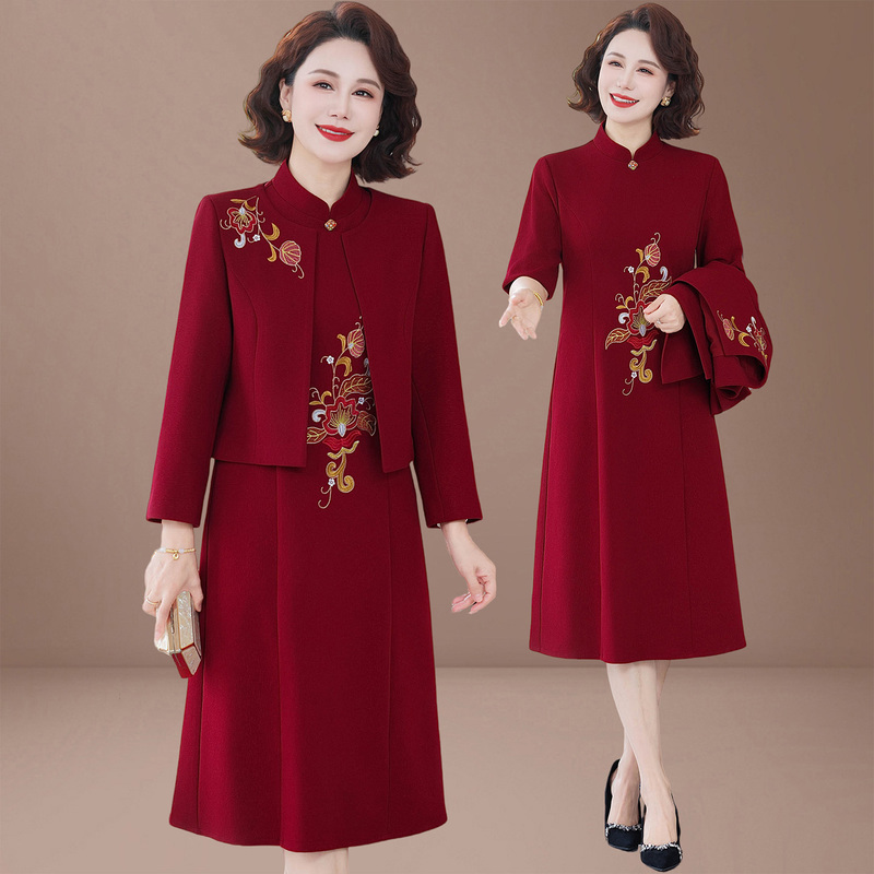 French Ormior Mother's Autumn Fashionable and Elegant Dress, Middle-Aged and Elderly Style, Wedding Banquet Dress Two-Piece Set French Ormior Mother's Autumn Fashionable and Elegant Dress, Middle-Aged and Elderly Style, Wedding Banquet Dress Two-Piece Set