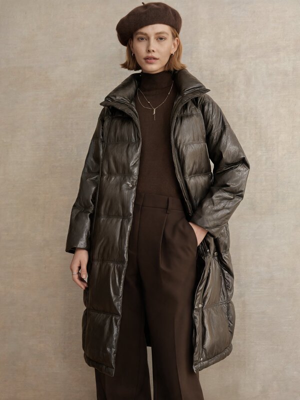 [Exclusive to Sisi] 90% Goose down Long Loose-Fitting Stand-Up Collar Long-Sleeve Shiny Quilted down Jacket C51602