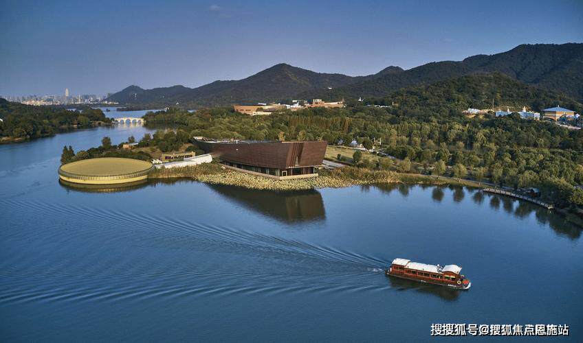 存储服务器英文怎么说与缩写完整指南：开发流程、费用预算与公司怎么选（2026最新）