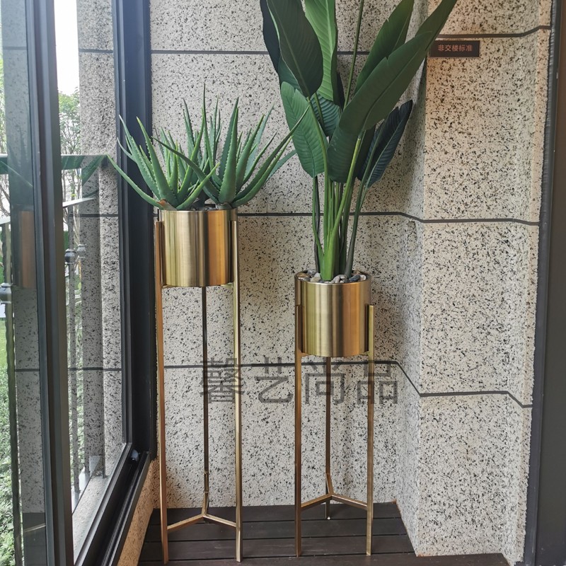 Special flower stand wrought iron vase Champagne gold flower pot flower stand set Metal ornaments Nordic style can be customized