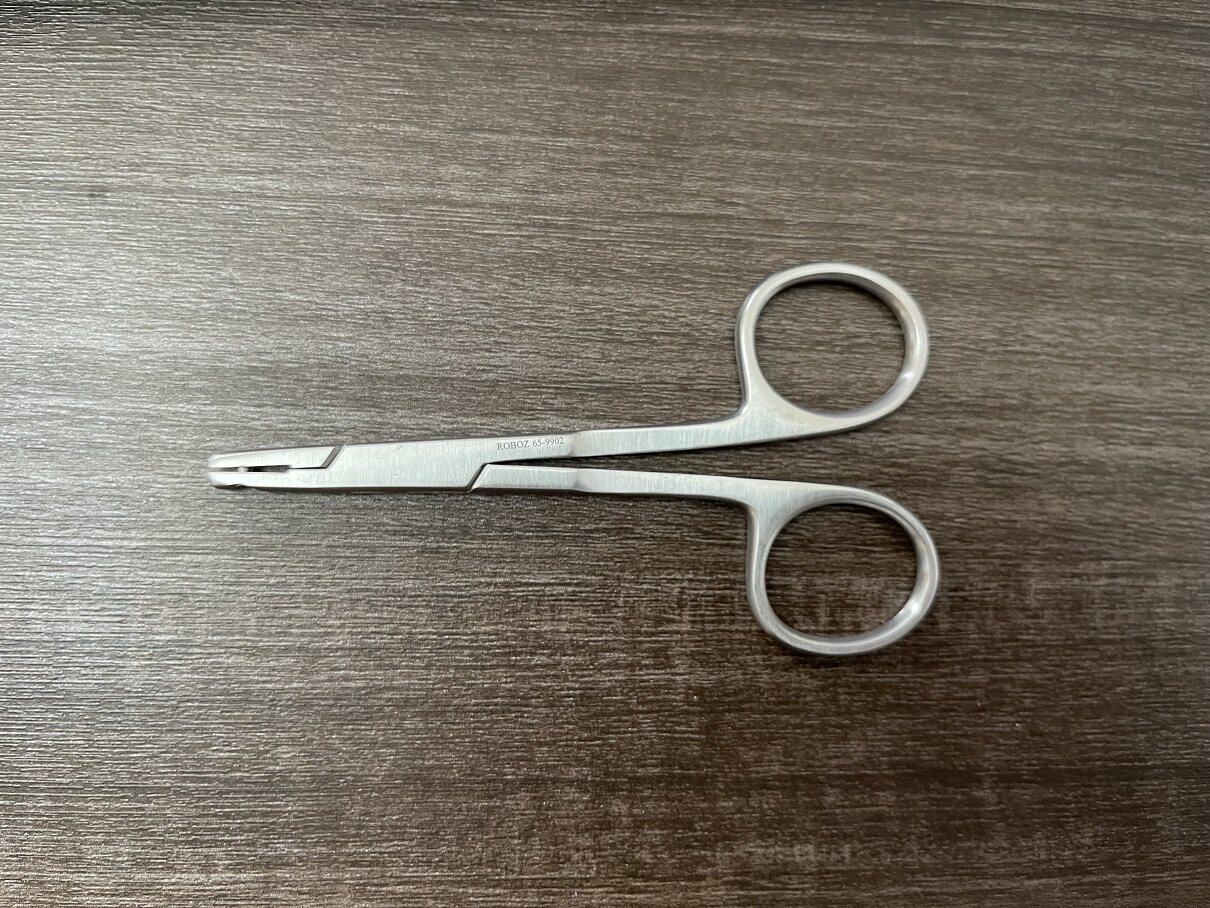 动物耳打孔器65-9902 2mm按压式耳打孔器