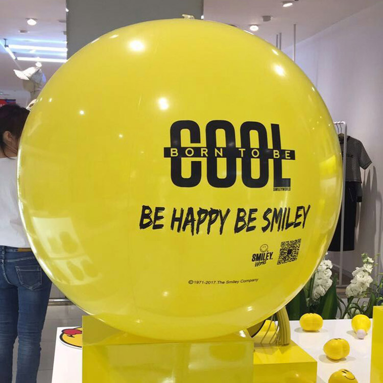 Smiley beach ball inflatable toy Children's custom large water ocean ball Water ball printing baby Bobo ball