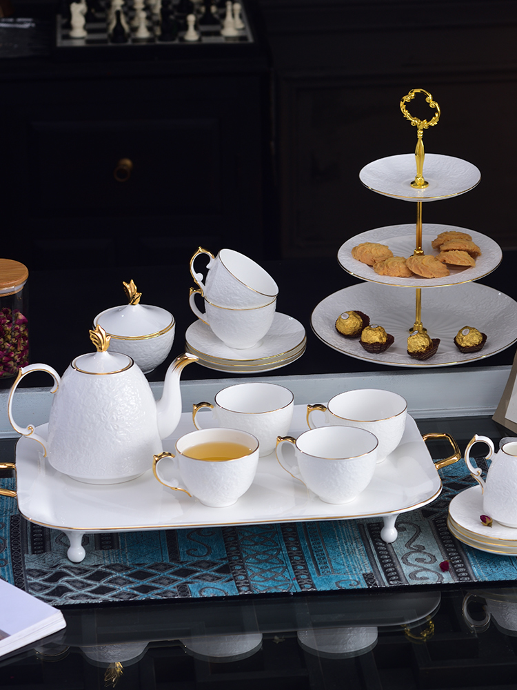 Coffee set Ceramic European small luxury cup and saucer English afternoon tea Tea set Light luxury Nordic style Bone porcelain Simple