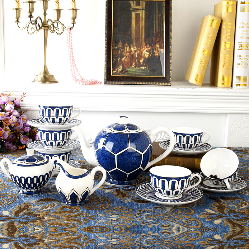 Creative coffee cup, the European ipads porcelain ceramic coffee cups and saucers afternoon tea tea set