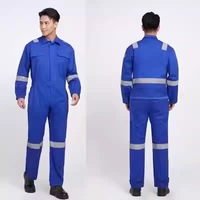 Ярко-синий электростатический комбинезон