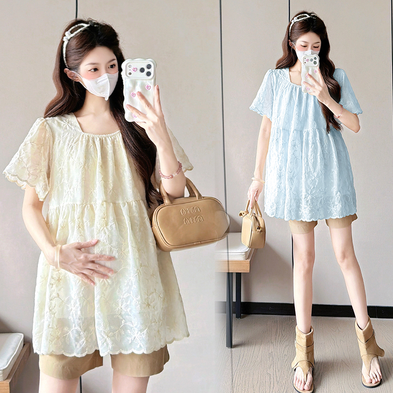 Maternity Wear Summer 2026 New Korean Style Fashionable Lace Embroidered Age-Reducing Babydoll Shirt Loose Short-Sleeved Square-Neck Top
