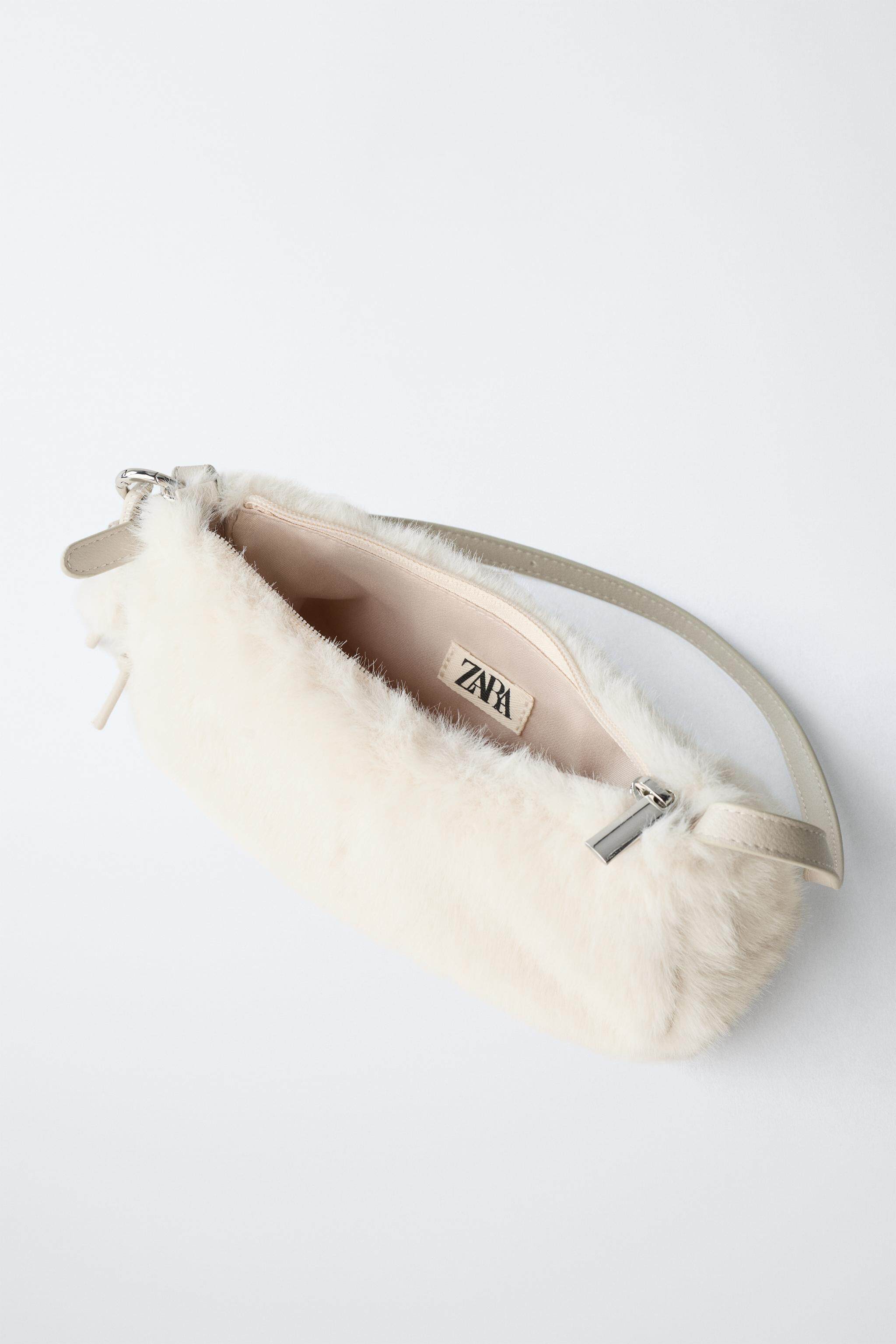 Сумка zara2026春夏新品 童包女童 人造皮草效果挂饰单肩包 1256630 002