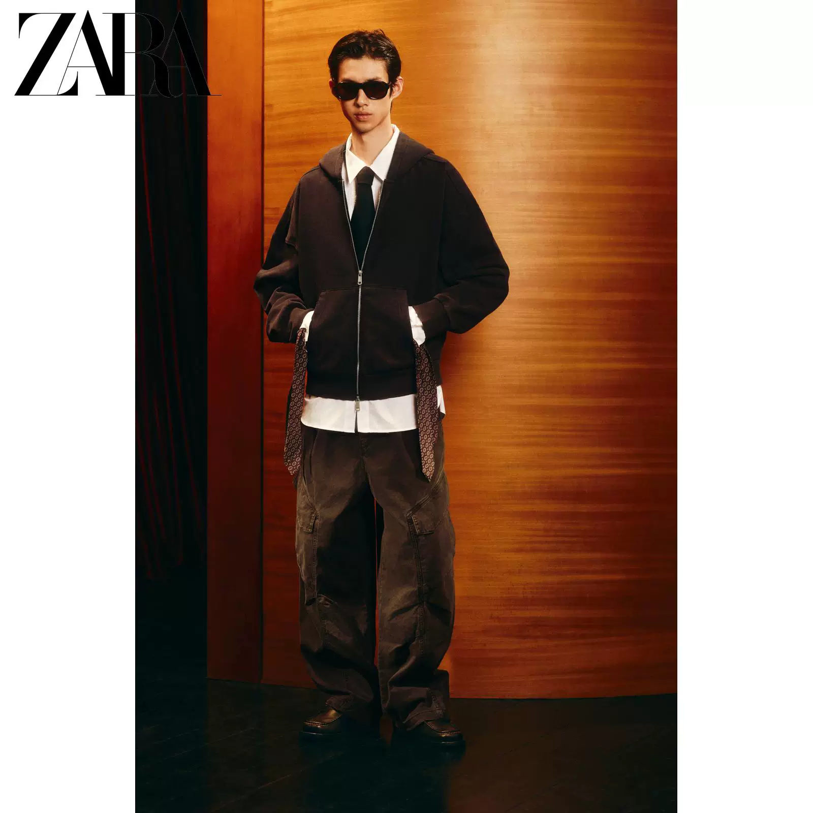 ZARA 2025 зима новые изделия мужская стиренная куртка с капюшоном на молнии 3443401 686