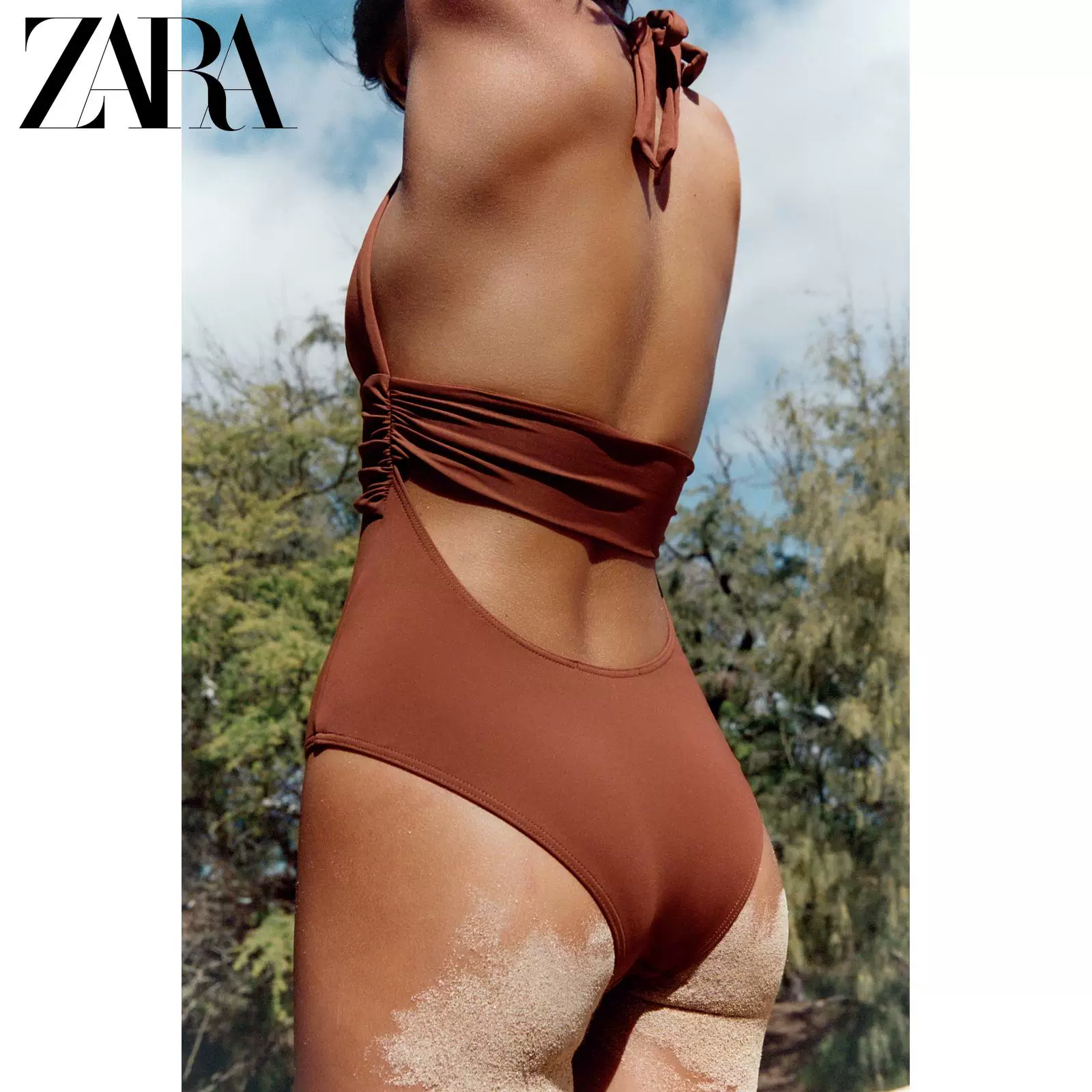 ZARA 2026 весна-лето новые поступления Женский купальник с глубоким V-образным декольте и металлической отделкой наHALTER-шею 0167031 732