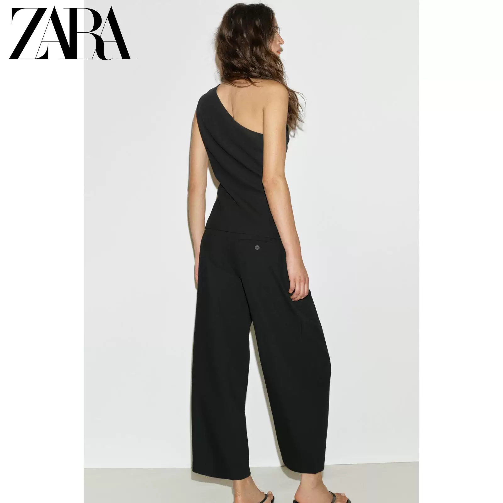 ZARA весна-лето 2026 новые поступления женский жилет без рукавов с разрезом по краю асимметричный передний карман 1608321 800