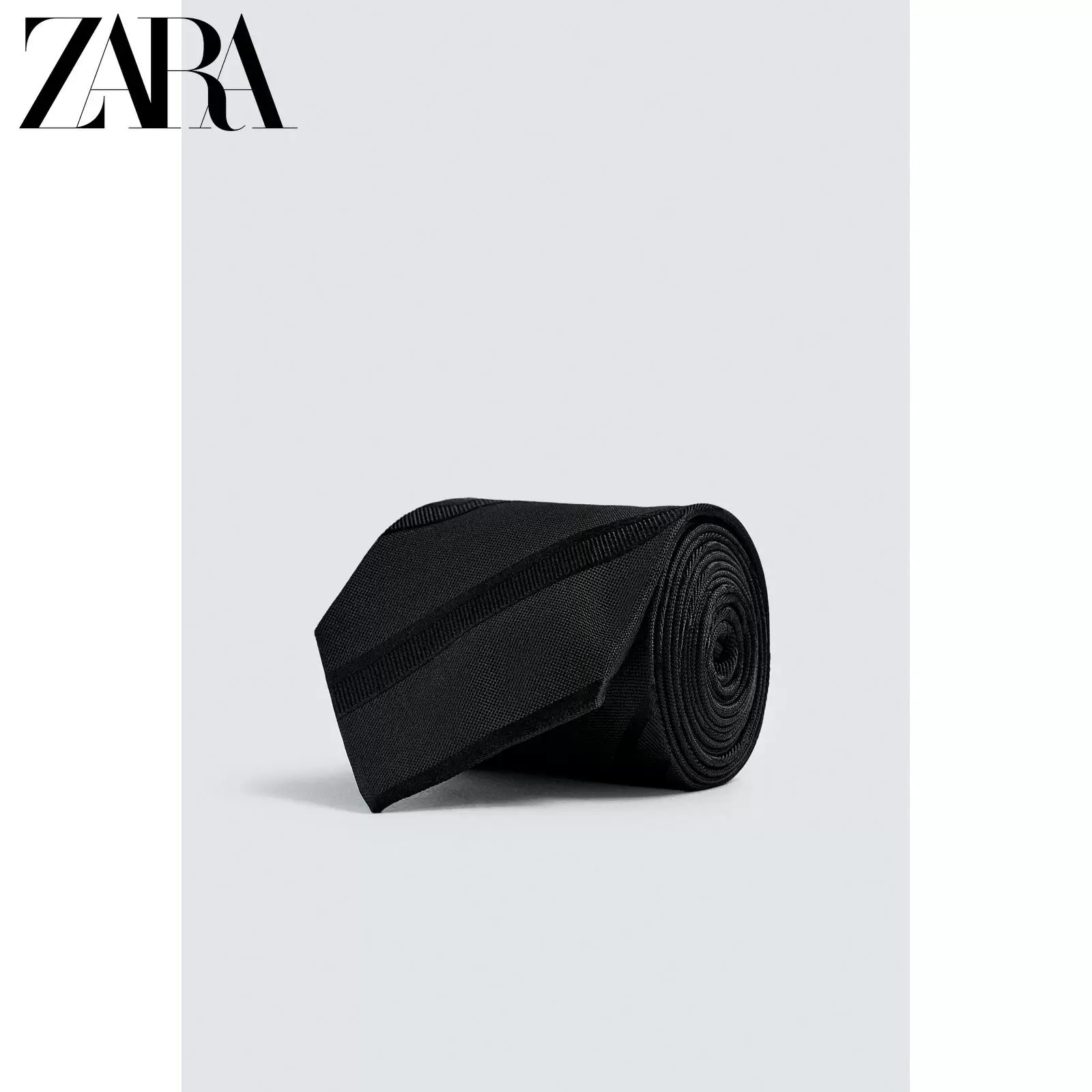 ZARA 2025 Зимние новинки Мужской шелковый полосатый галстук 2241497 800