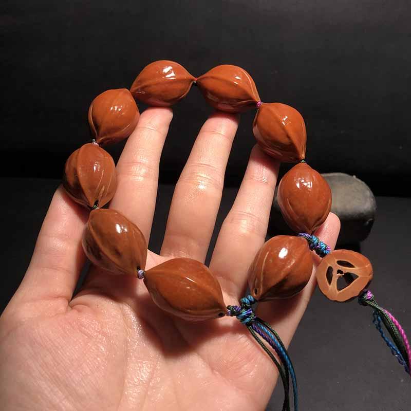 Authentic Meilin Iron-Headed Olive Pit Carving Eagle-Beak Shark Back Raw Skin De-Frosted Raw Seed Bead Ghost Face Bracelet Authentic Meilin Iron-Headed Olive Pit Carving Eagle-Beak Shark Back Raw Skin De-Frosted Raw Seed Bead Ghost Face Bracelet