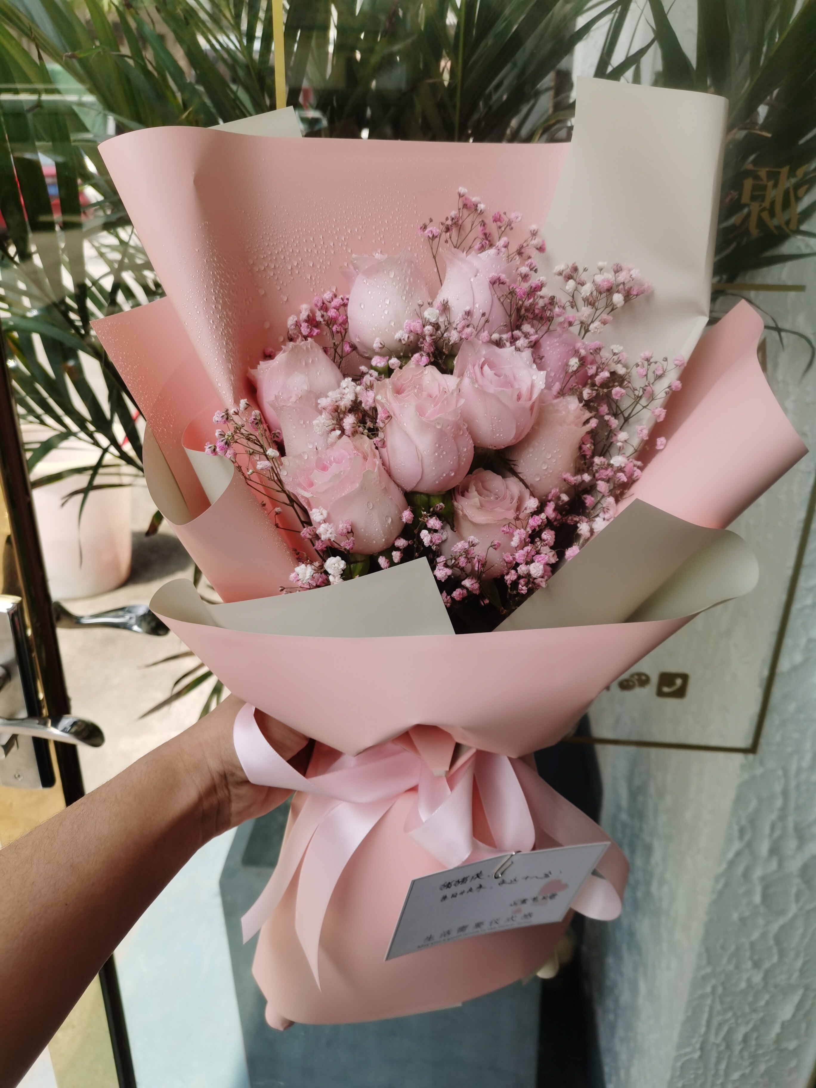 Rose delivery Zhengzhou Flower Shop opening Luoyang Flower Delivery Flowers Delivery of Anyang Order Crane Wall Flowers