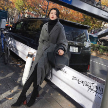 Star with the same 2021 winter new fashion Hepburn style woolen coat mid-length loose over-the-knee woolen coat