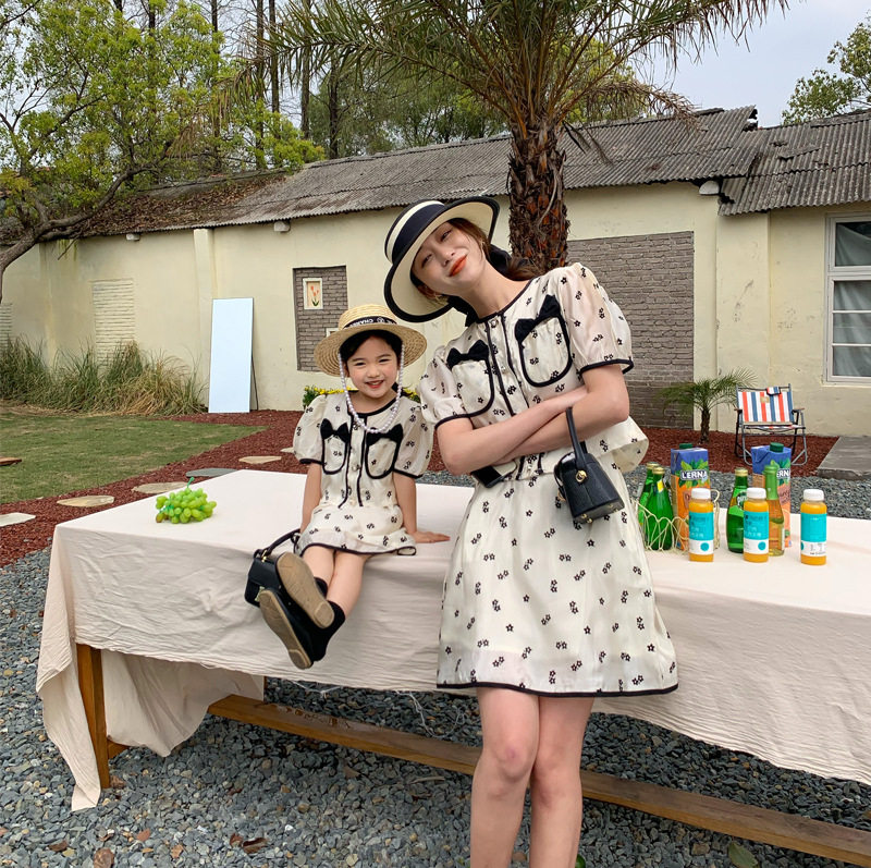 Mother and daughter dress in summer dress, new fragrance is not the same paternity dress girl fashion network red summer dress