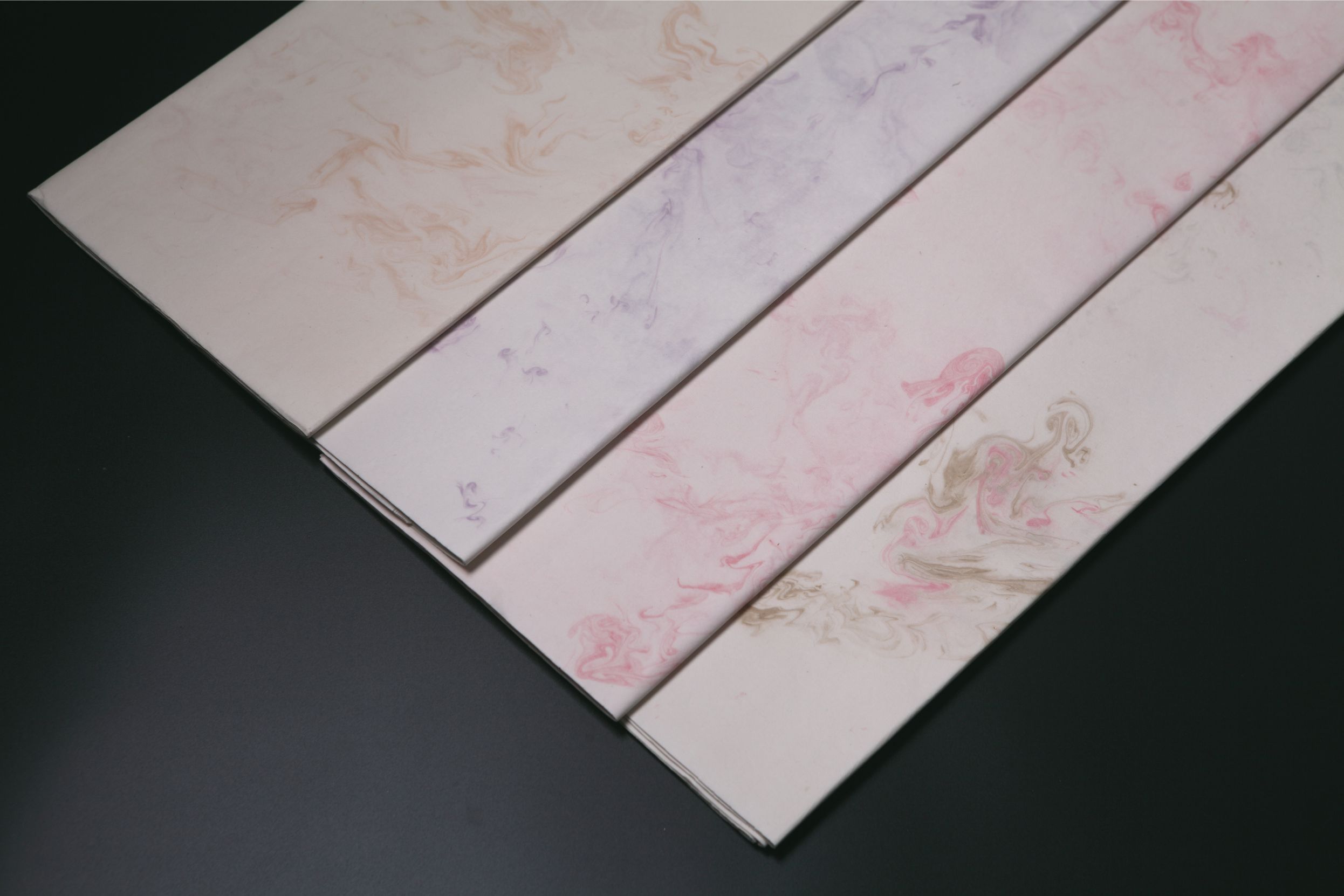Pure hand-made ink flow paper quicksand paper various colors four feet 60 yuan 10 sheets