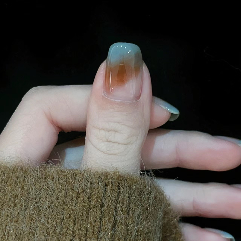 Handmade Nail Patches for Autumn and Winter, Popular Amber Gradient Fake Nails for Pregnant Women, Short Style Ready-To-Wear Nails